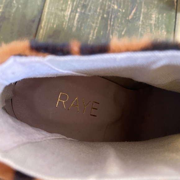 New RAYE leopard bootie - Picture 6 of 7